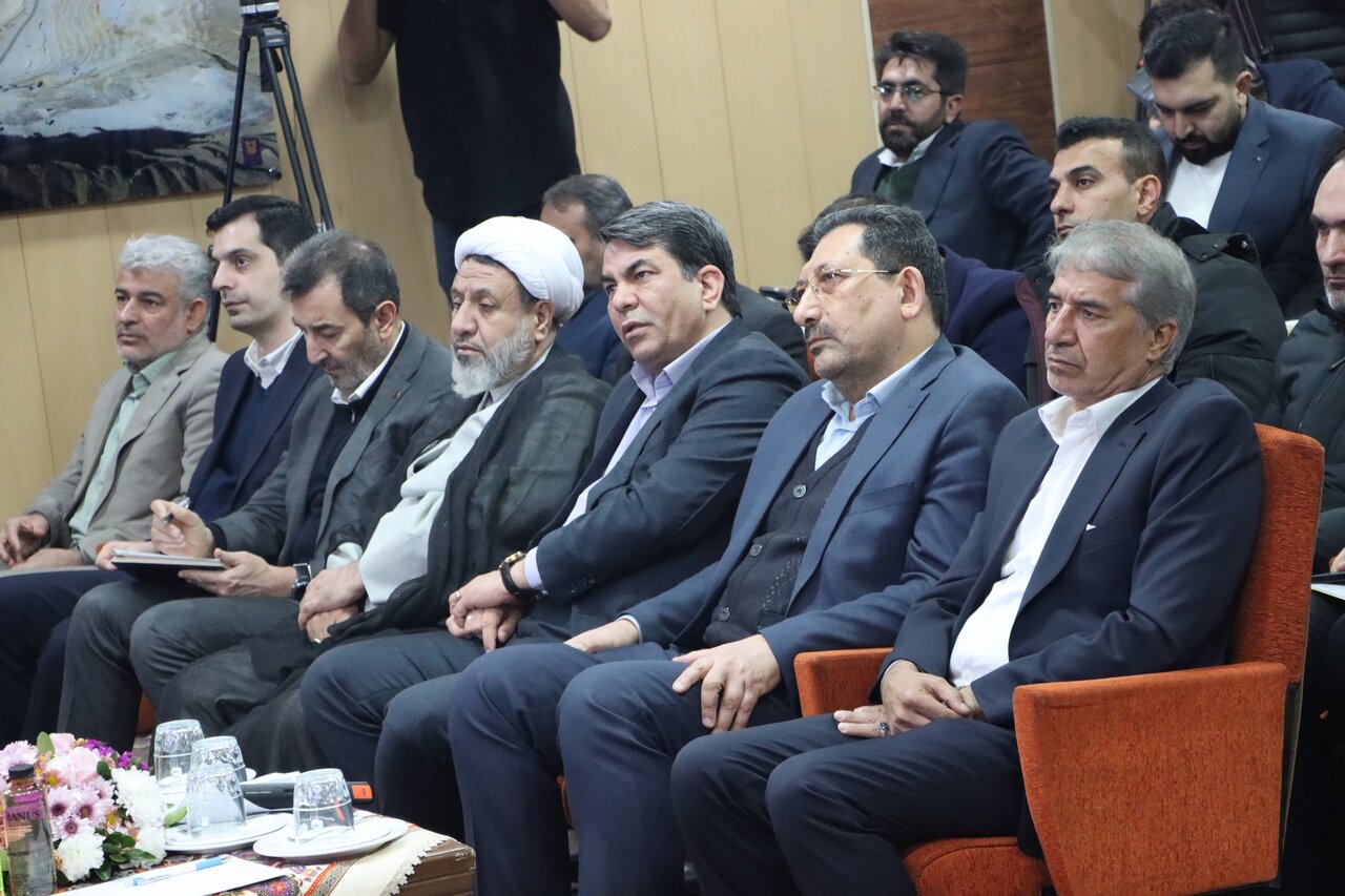 پیشتازی کرمان برای تحقق یک میلیارد دلار سرمایهگذاری خارجی