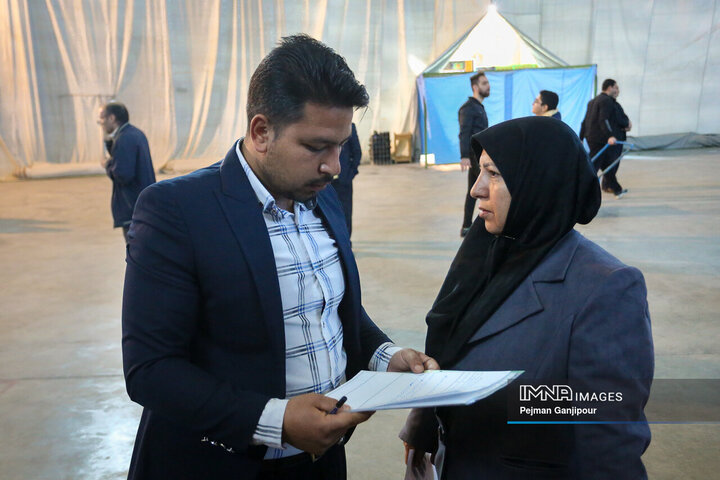 میز خدمت دستگاه‌های اجرایی اصفهان