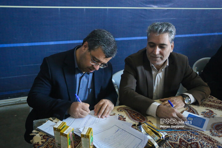 میز خدمت دستگاه‌های اجرایی اصفهان