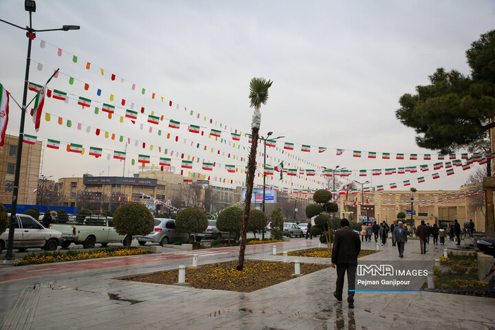 حال و هوای اصفهان در ایام‌الله دهه فجر