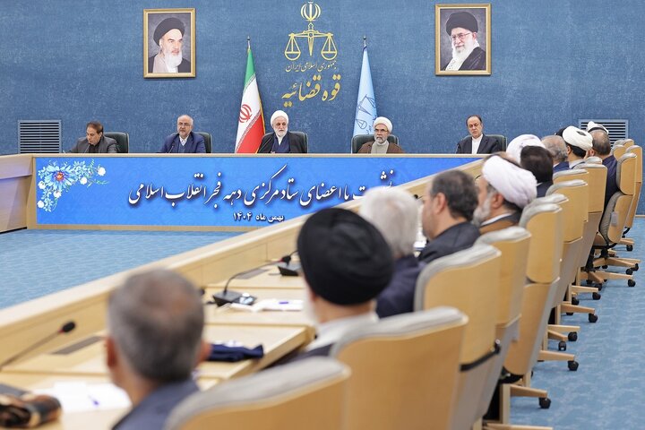 عدالت و عدالت‌ورزی باید در سبک زندگی همه ما مسئولان و کارگزاران تجلی داشته باشد