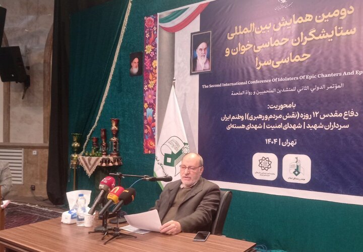 تجلیل هیئت رزمندگان از «محمود کریمی» برای «ای‌ایران»/ ۱۶ شاعر و مداح تجلیل می‌شوند