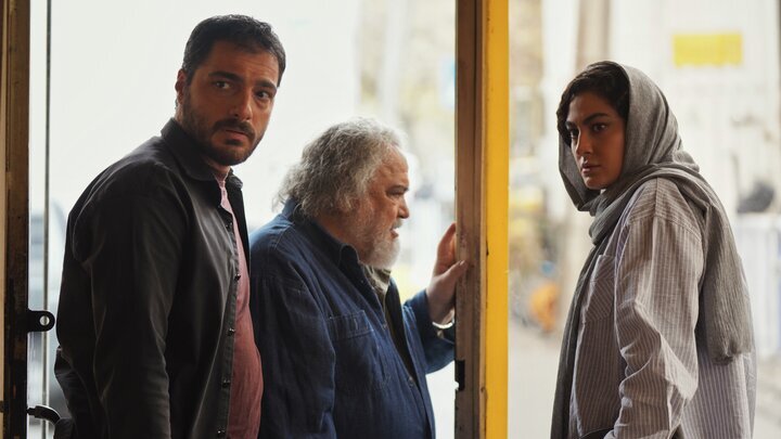 سه روایت متفاوت در روز هفتم فجر ۴۴؛ شهر، جنگ و خاطره