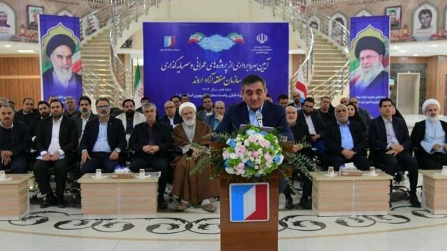 بهره‌برداری از ۴ طرح زیرساختی و سرمایه‌گذاری منطقه آزاد اروند با دستور رئیس‌جمهور