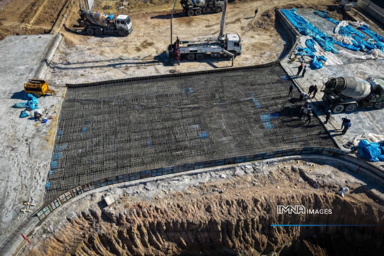 بتنریزی آخرین پل پروژه بزرگراه شهید آیتالله رئیسی به پایان رسید