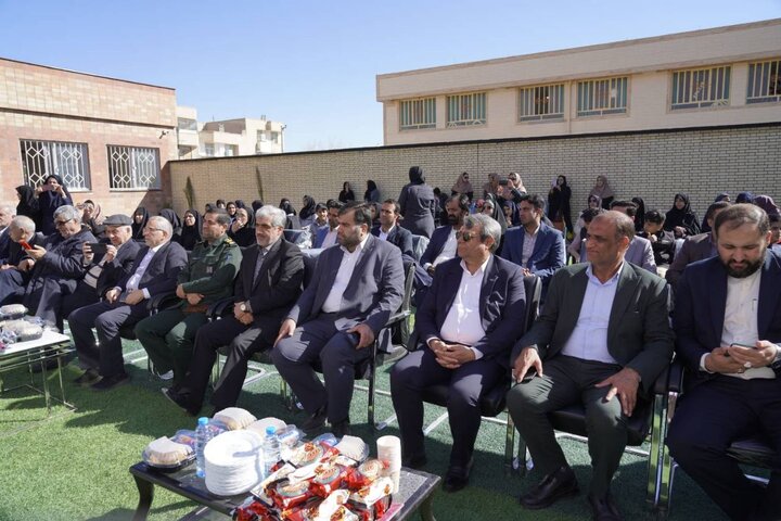 افتتاح نخستین مجتمع آموزشی ویژه دانش‌آموزان اوتیسم در زاهدان 