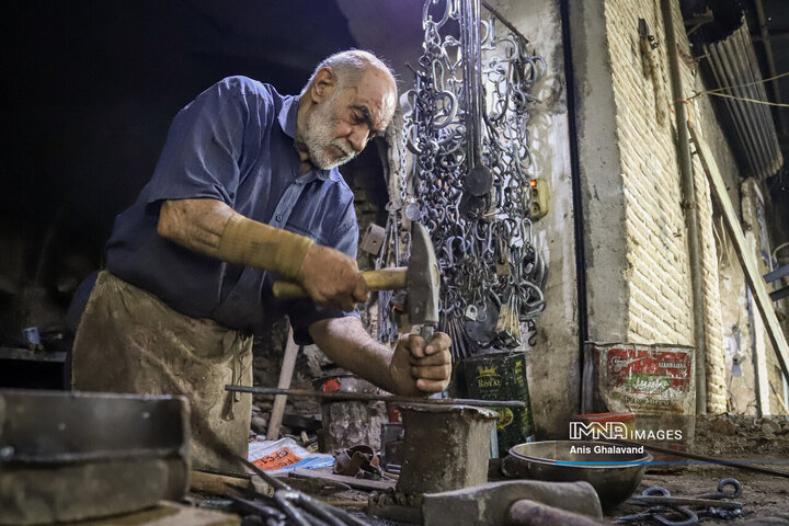 آخرین صدای چکش در بازار قدیم دزفول