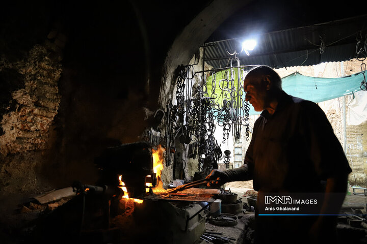 آخرین صدای چکش در بازار قدیم دزفول