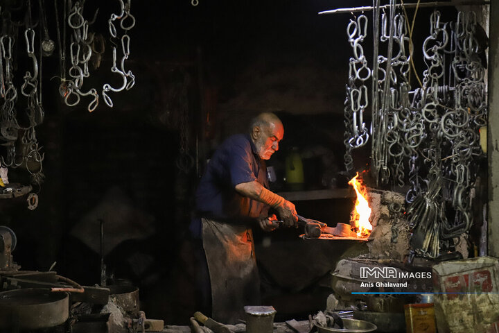 آخرین صدای چکش در بازار قدیم دزفول