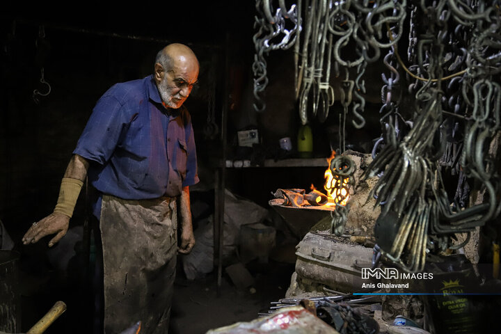 آخرین صدای چکش در بازار قدیم دزفول