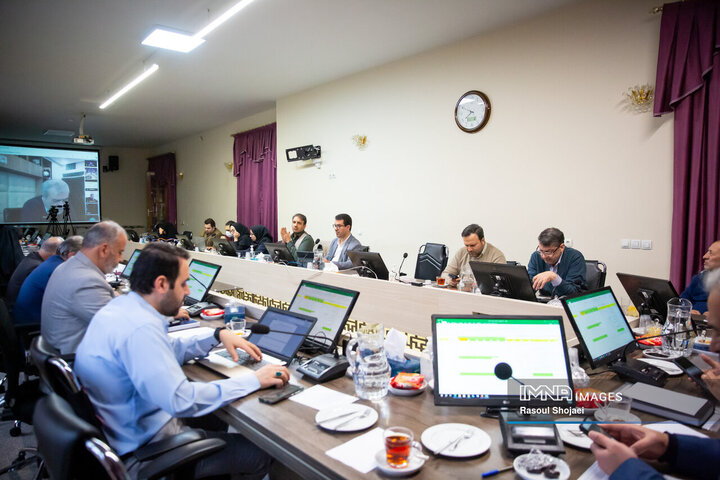 جلسه بررسی بودجه 1405 شهرداری اصفهان