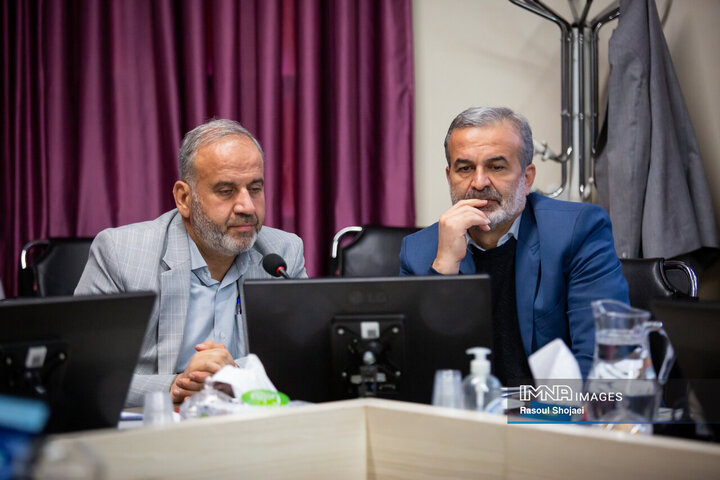 جلسه بررسی بودجه 1405 شهرداری اصفهان