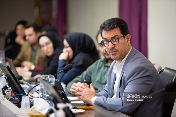 جلسه بررسی بودجه 1405 شهرداری اصفهان