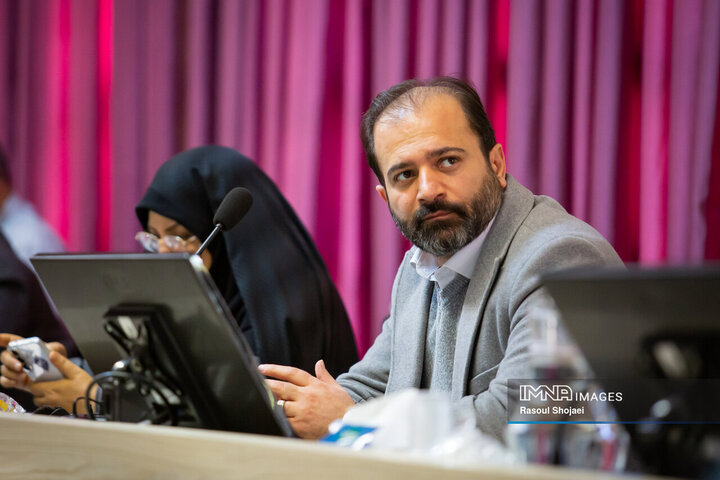 جلسه بررسی بودجه 1405 شهرداری اصفهان