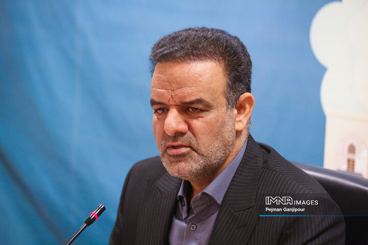 نشست خبری مدیرکل تعاون، کار و رفاه اجتماعی استان اصفهان