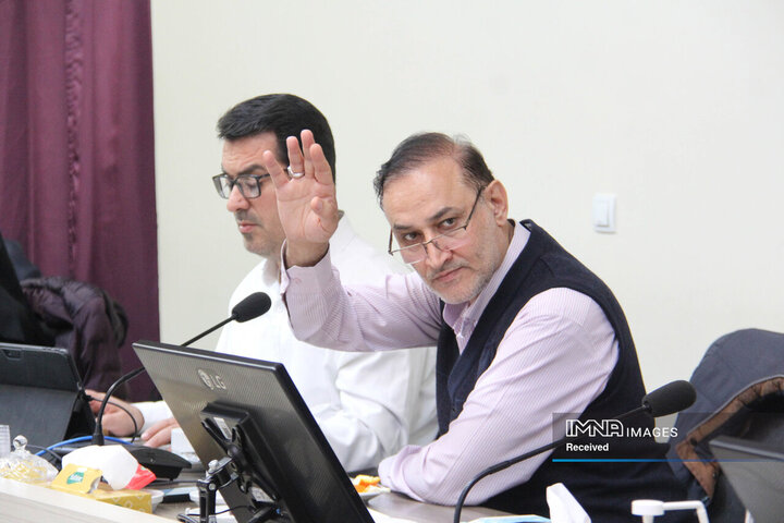 جلسه بررسی بودجه ۱۴۰۵ شهرداری اصفهان