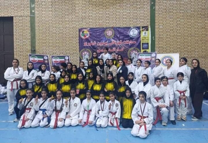 نایب‌قهرمانی بانوان کاراته‌کار خوزستان در مسابقات کشوری با کسب ۹۱ مدال