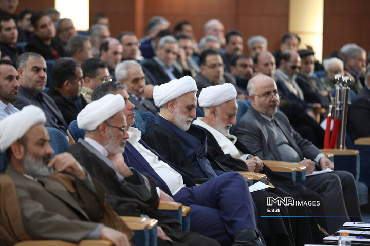 سفر رییس قوه قضاییه به استان مرکزی