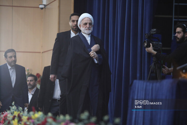 سفر رییس قوه قضاییه به استان مرکزی