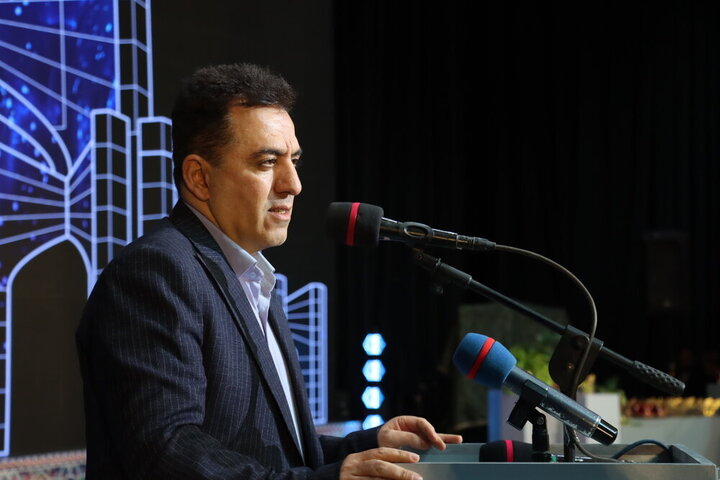 مسیر توسعه تبریز و آذربایجان از مسیر فرهیختگان این مرز و بوم می‌گذرد