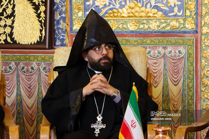 دیدار استاندار و نمایندگان ادیان توحیدی اصفهان