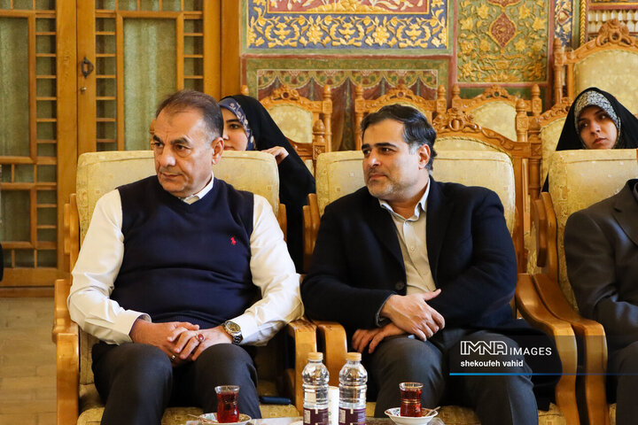 دیدار استاندار و نمایندگان ادیان توحیدی اصفهان