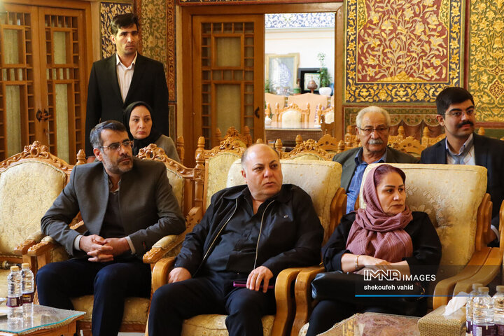 دیدار استاندار و نمایندگان ادیان توحیدی اصفهان