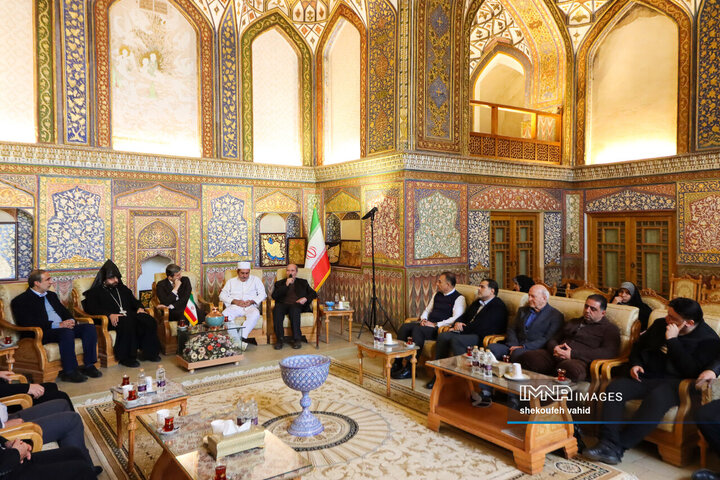 دیدار استاندار و نمایندگان ادیان توحیدی اصفهان