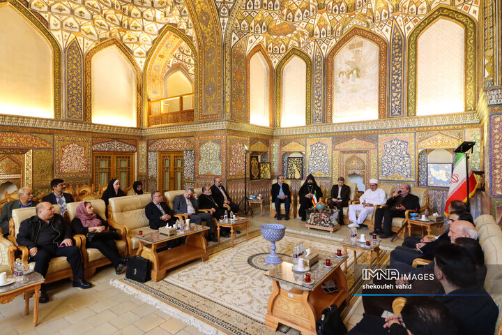 دیدار استاندار و نمایندگان ادیان توحیدی اصفهان