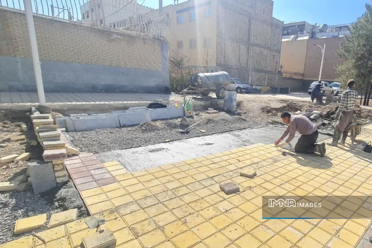 پیشرفت ۶۵ درصدی پروژه پارک صفائیه در منطقه ۱۰ اصفهان