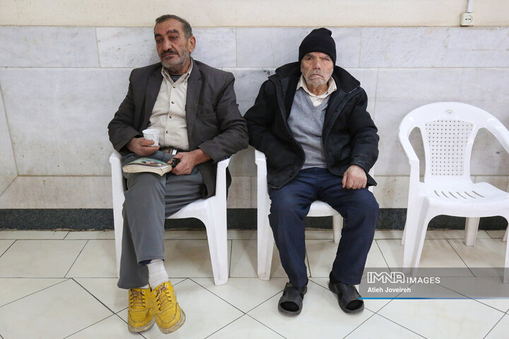 جشن پیروزی انقلاب در مرکز توانبخشی جانبازان شهید مطهری اصفهان