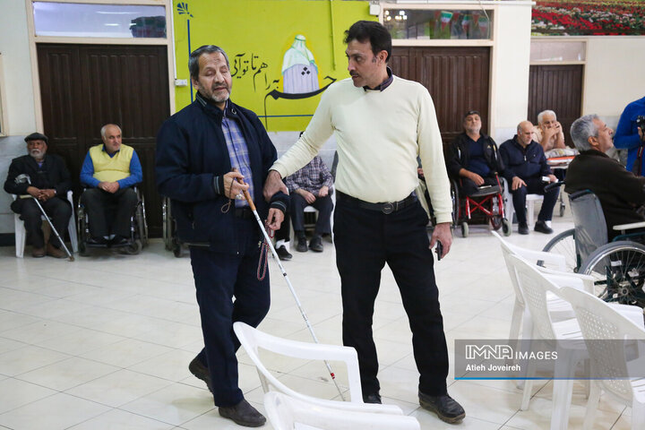 جشن پیروزی انقلاب در مرکز توانبخشی جانبازان شهید مطهری اصفهان