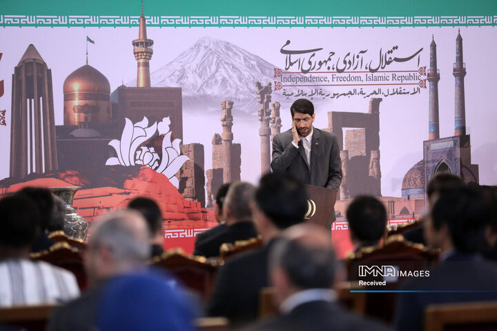 مراسم سالگرد پیروزی انقلاب اسلامی با حضور سفرا و مسئولان نمایندگی‌های بین المللی مقیم ایران