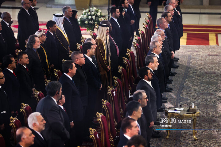 مراسم سالگرد پیروزی انقلاب اسلامی با حضور سفرا و مسئولان نمایندگی‌های بین المللی مقیم ایران