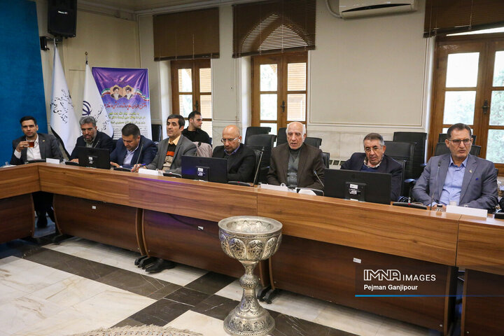 افتتاح پروژه‌های ورزشی استان اصفهان با حضور وزیر ورزش و جوانان