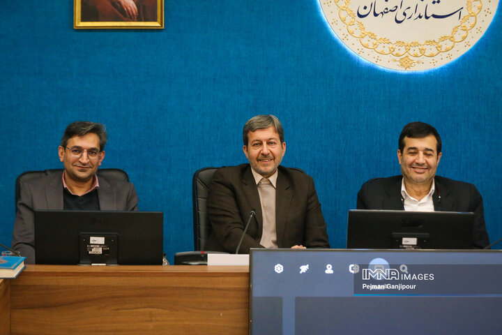 افتتاح پروژه‌های ورزشی استان اصفهان با حضور وزیر ورزش و جوانان