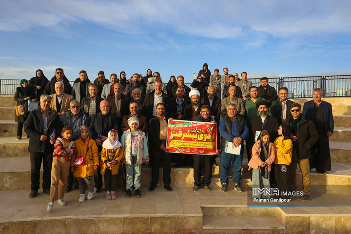 بازدید معتمدین منطقه 14 شهرداری اصفهان از پروژه‌های منطقه