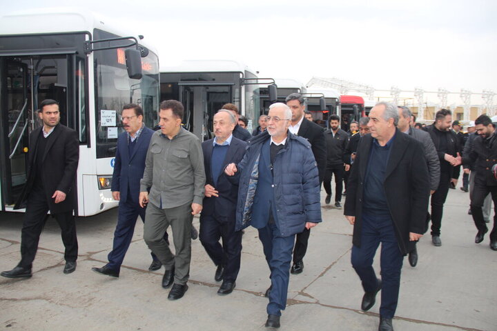 رونمایی از ۱۲۵ دستگاه اتوبوس درون‌شهری شهرداری تبریز