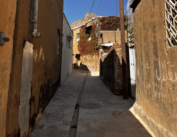 افتتاح پروژه بازآفرینی محله تاریخی باباطاهر خرم‌آباد با اعتبار ۱۲ میلیارد تومان