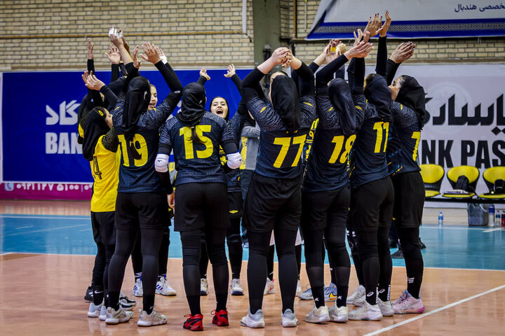 سپاهان قهرمان کاوا شد