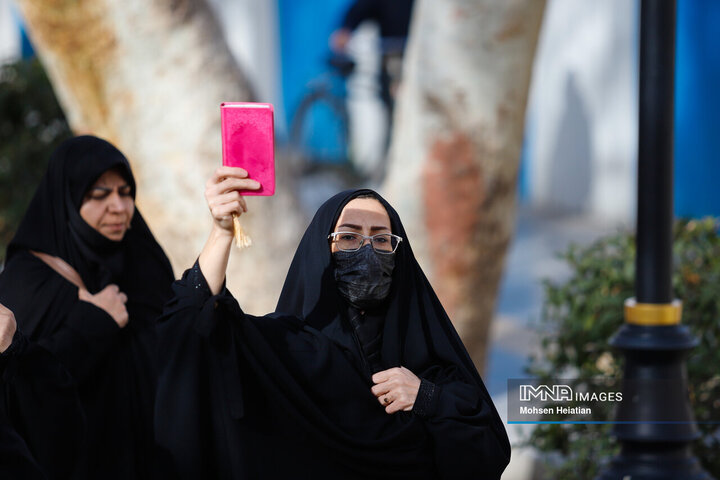 راهپیمایی یوم‌الله ۲۲ بهمن در اصفهان