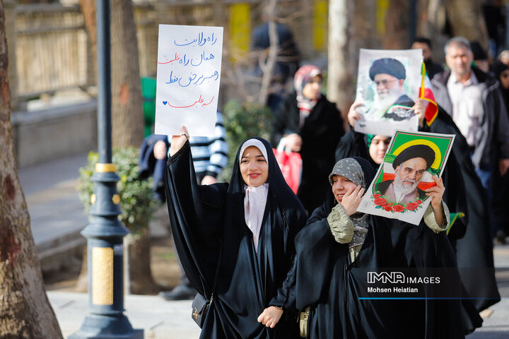 راهپیمایی یوم‌الله ۲۲ بهمن در اصفهان