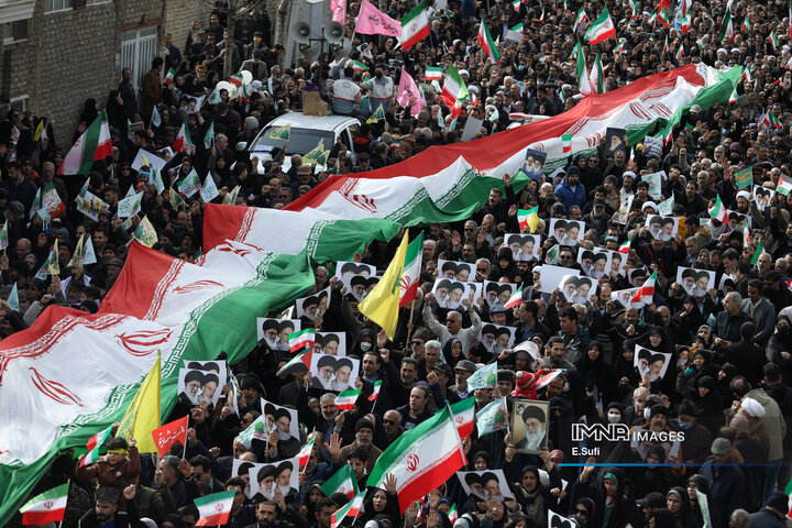 راهپیمایی یوم‌الله ۲۲ بهمن در اراک