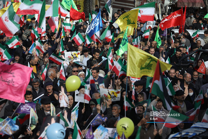 راهپیمایی یوم‌الله ۲۲ بهمن در اراک