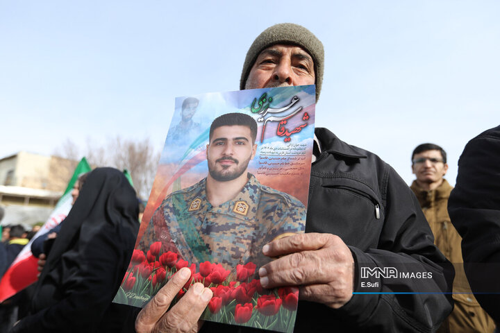 راهپیمایی یوم‌الله ۲۲ بهمن در اراک