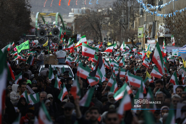 راهپیمایی یوم‌الله ۲۲ بهمن در اراک