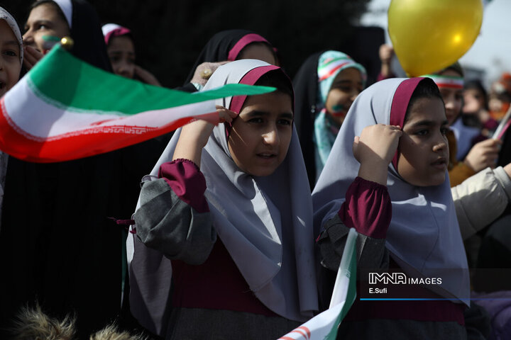 راهپیمایی یوم‌الله ۲۲ بهمن در اراک