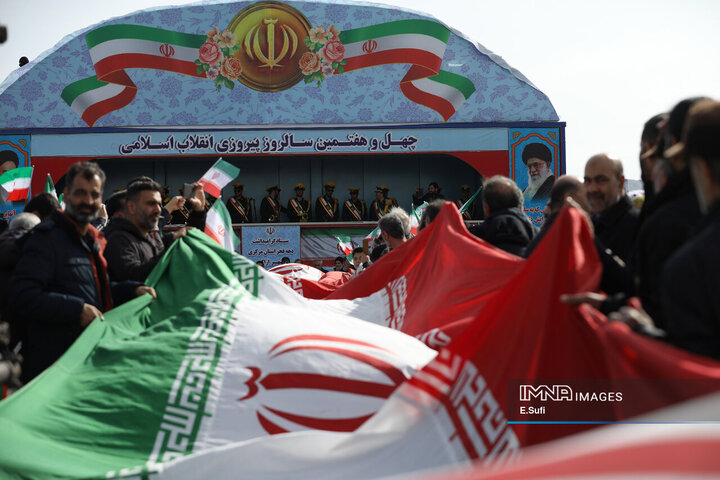 راهپیمایی یوم‌الله ۲۲ بهمن در اراک