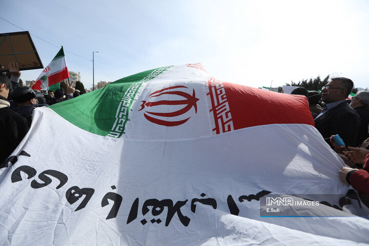 راهپیمایی یوم‌الله ۲۲ بهمن در اراک