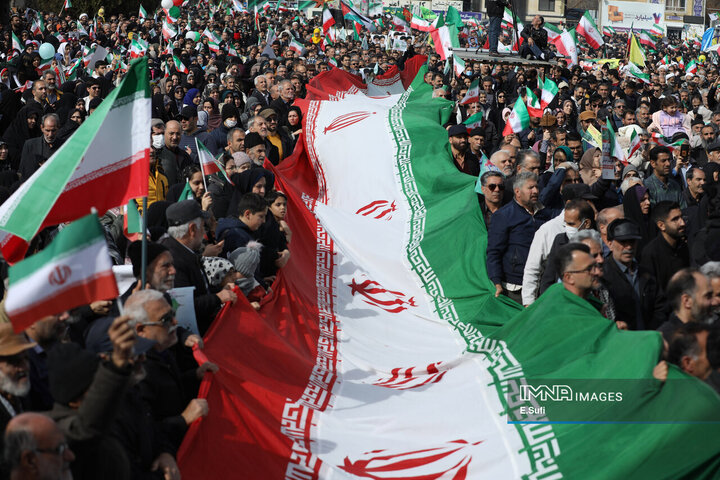 راهپیمایی یوم‌الله ۲۲ بهمن در اراک